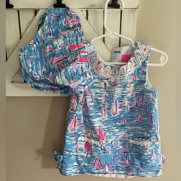 Lilly Pulitzer Blue and Pink Sailboat Print Top and Bloomers - Picture 1 of 4